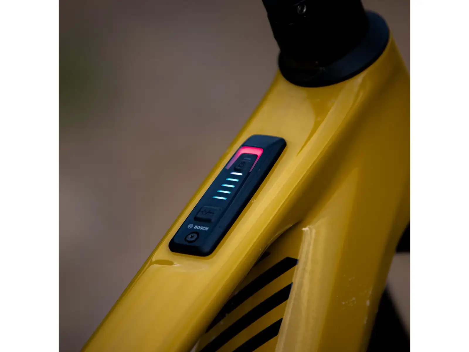Superior iXF 9.2 celoodpružený elektrobicykel Matte Mustard