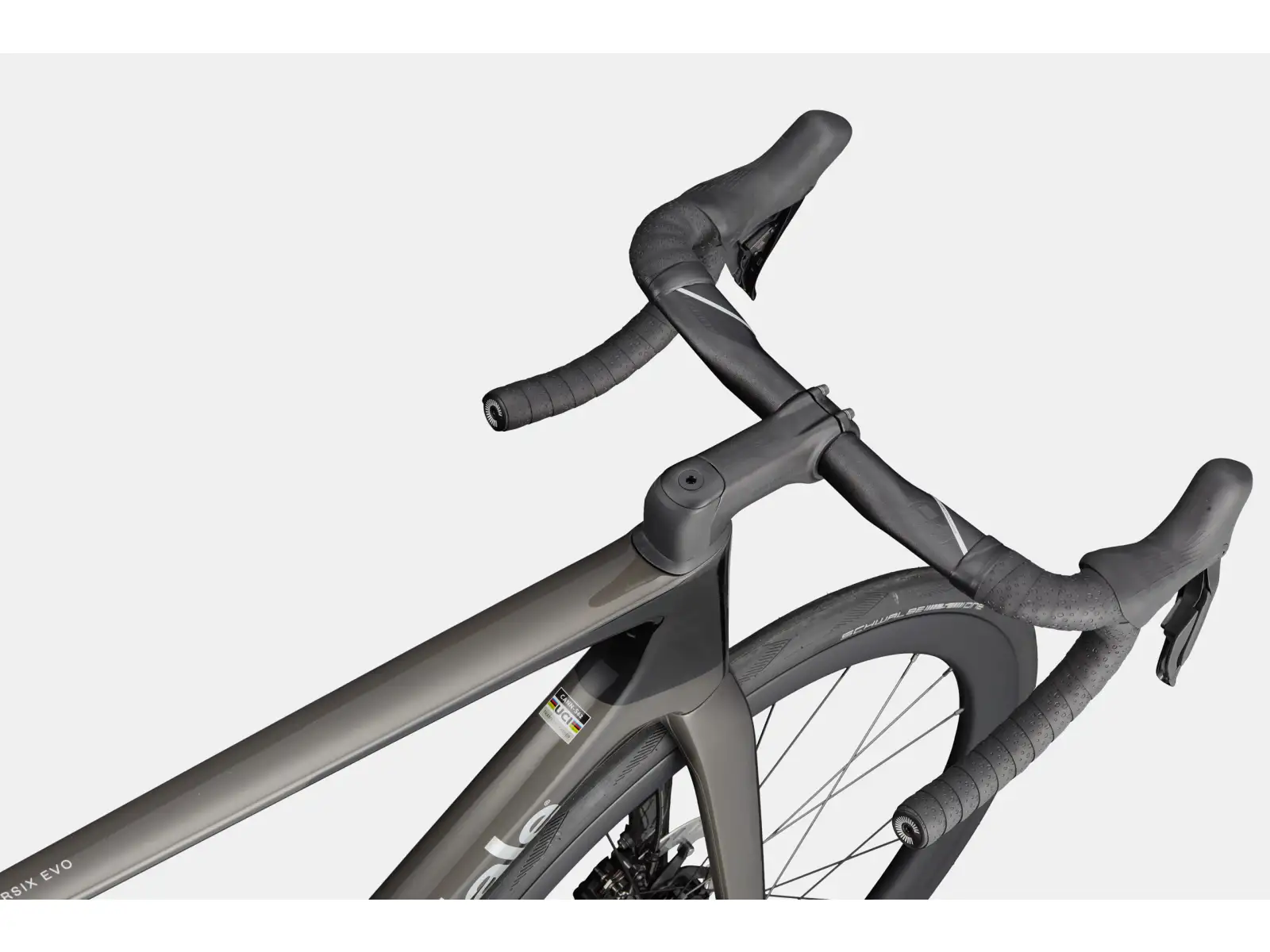 Cannondale SuperSix Evo 2 cestný bicykel RAW