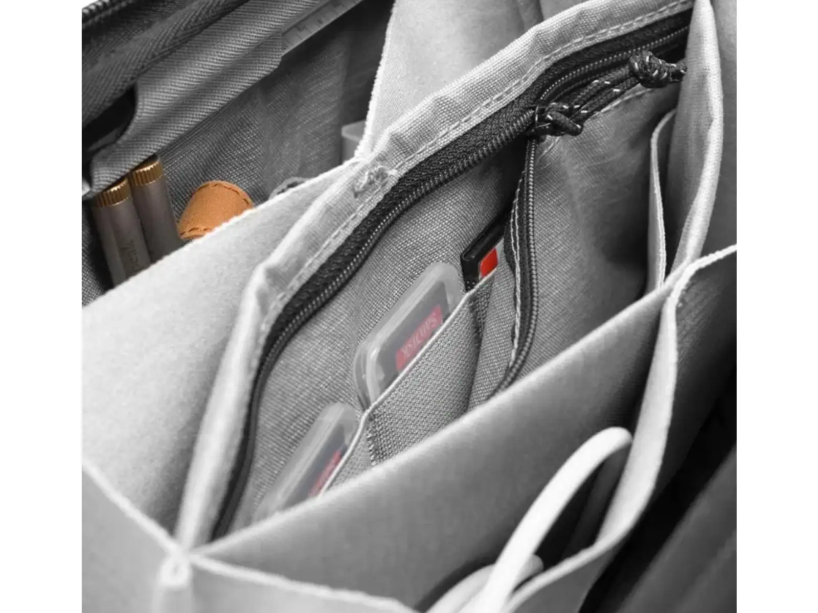 Peak Design Tech Pouch Organizer Bone