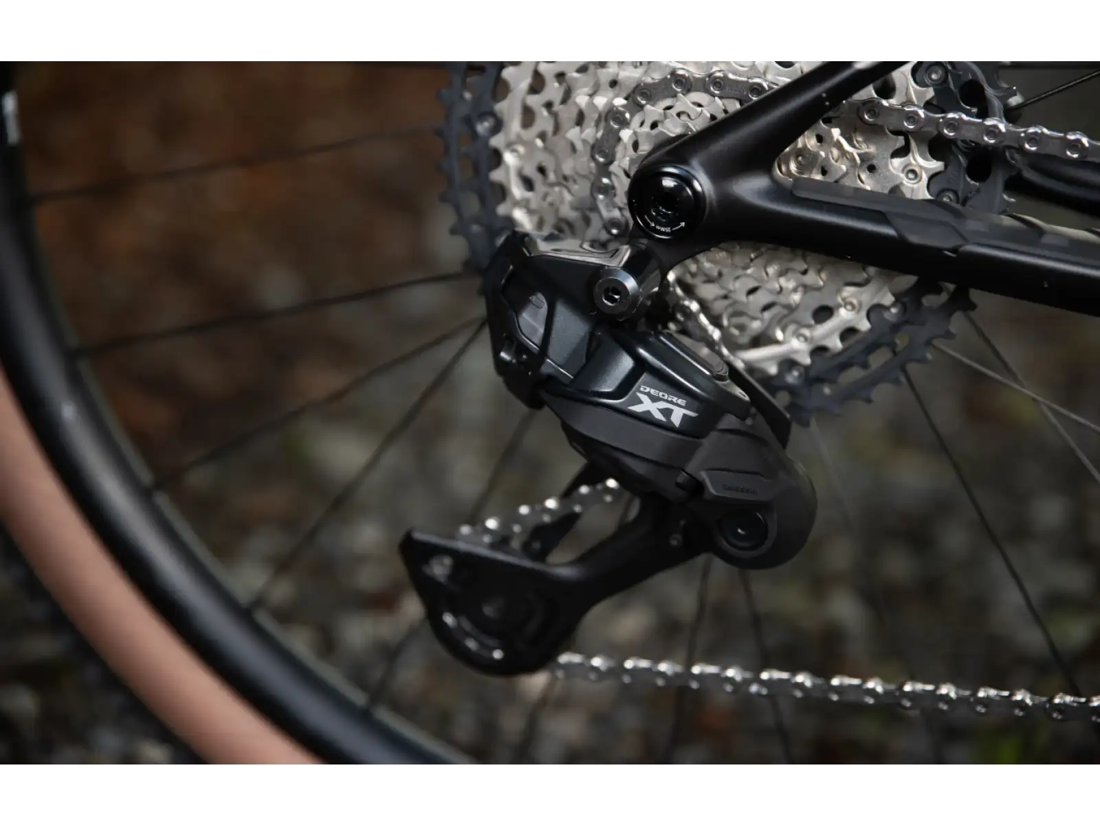 Superior XP 9.8 horský bicykel Matte Carbon/Dark Chrome