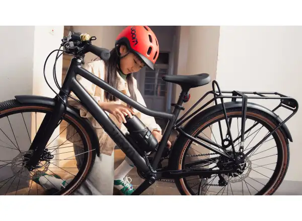 Woom Explore e 5 detský elektrobicykel Graphite Grey