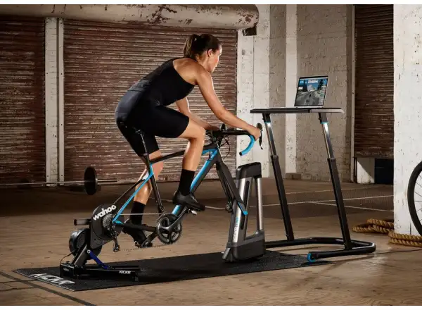 Wahoo KICKR Cycling Desk stojan k trenažéru