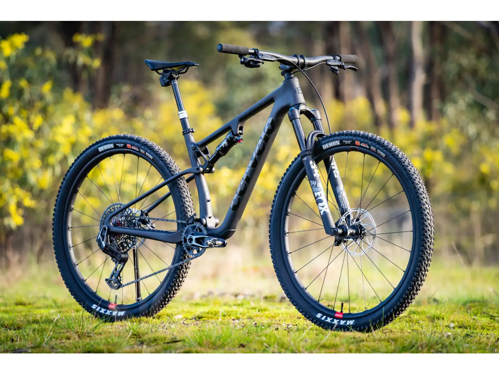 Cervélo ZFS-5 X0 T-Type AXS horský bicykel five black