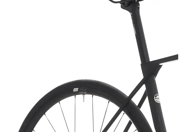 Superior X-Road 9.7 GF matný karbón