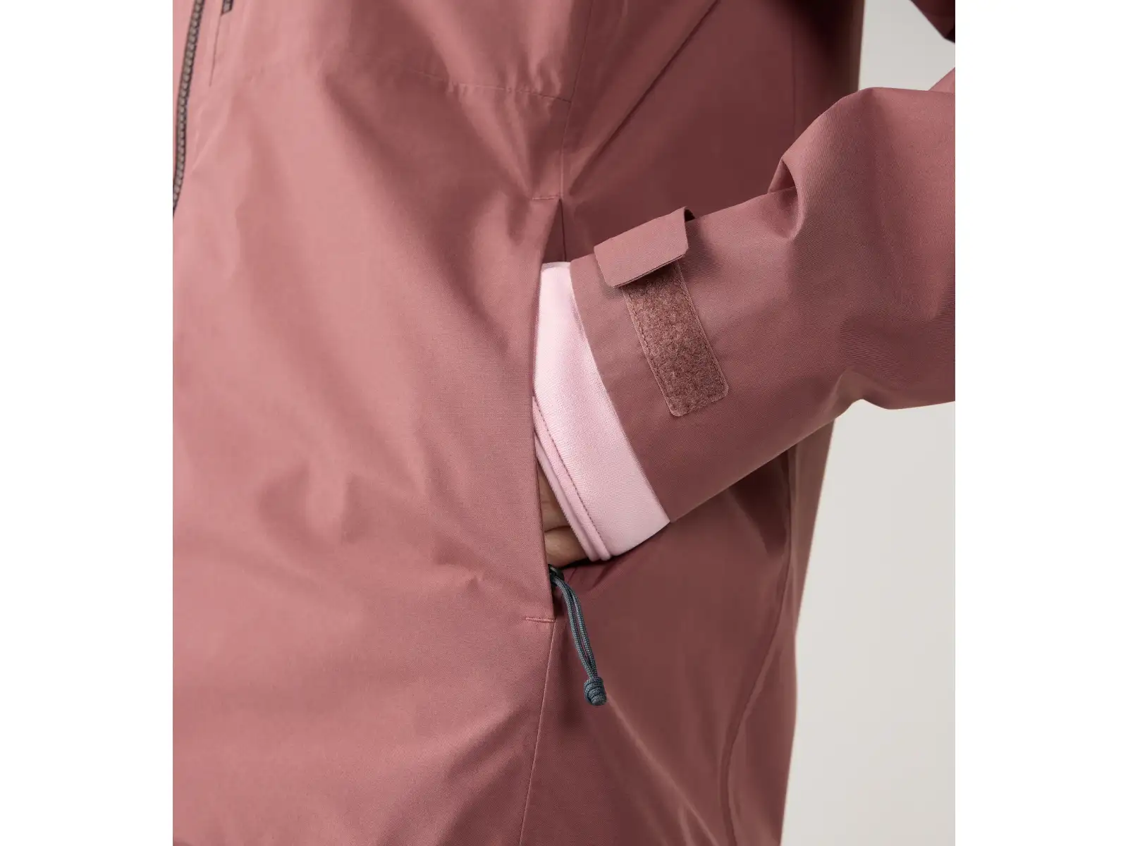 Haglöfs Alert GTX dámska bunda Misty Mauve