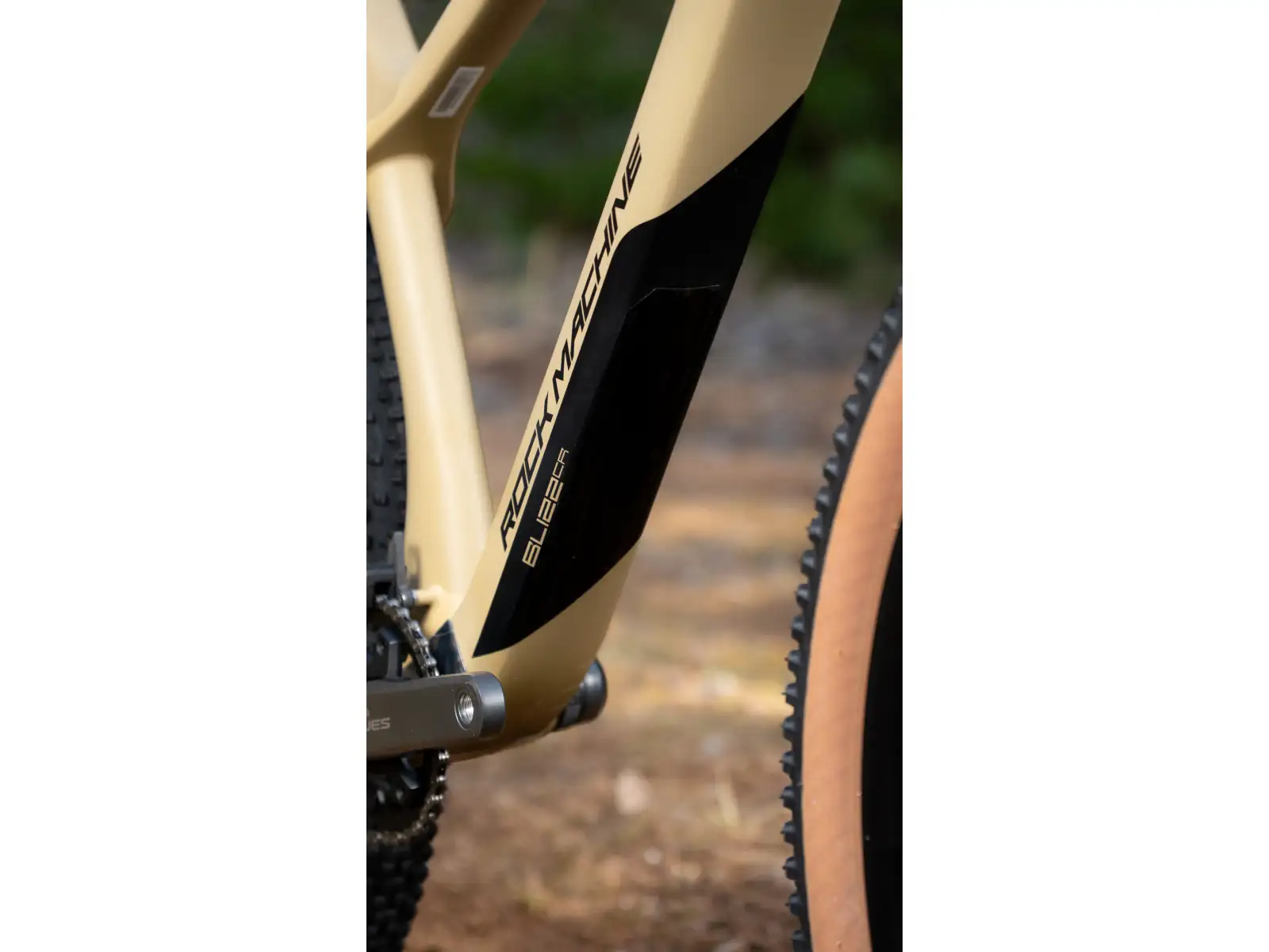 Rock Machine Blizz Cr 30 horský bicykel 29" Matte Sand