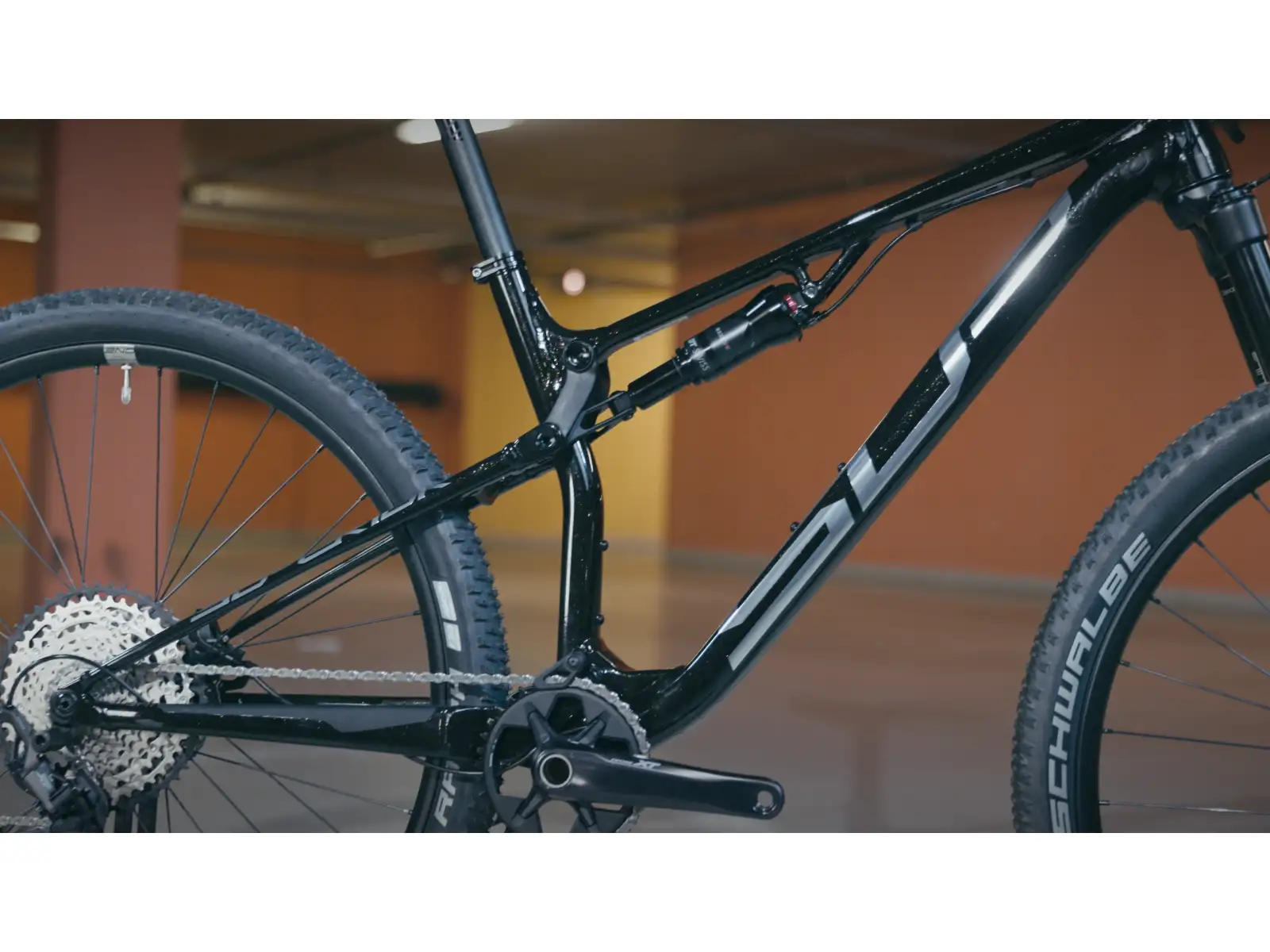 Superior XF 939 RC horský bicykel Gloss Gold Black/Chrome