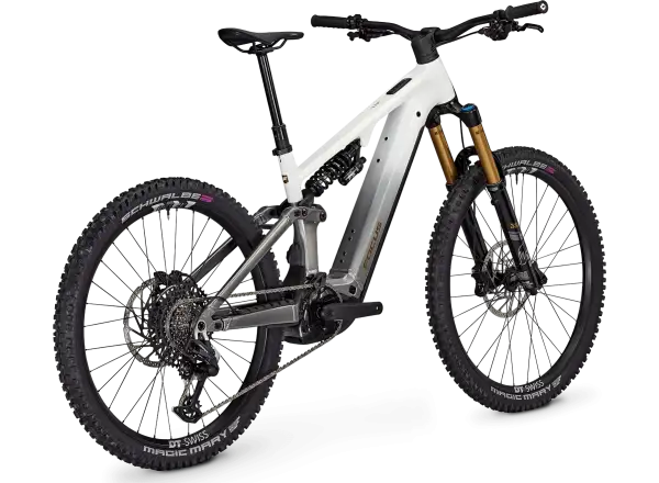 Focus SAM2 6.9 800 Wh celoodpružený elektrobicykel (White/Steelgrey)