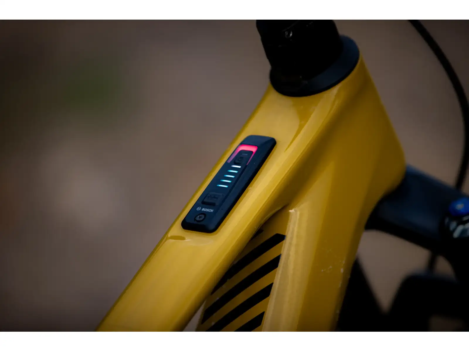 Superior iXF 9.2 celoodpružený elektrobicykel Matte Mustard