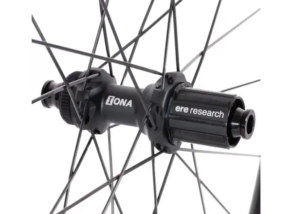 Ere Research Tenaci GX 23 Disc gravel vypletené kolesá orech Shimano HG11