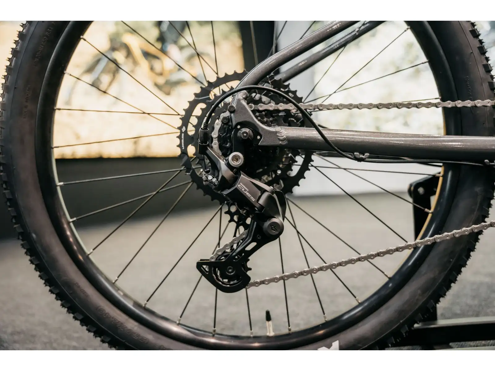 Nukeproof Tracker Sport 275 Essa 1x8 horský bicykel Black/Bronze