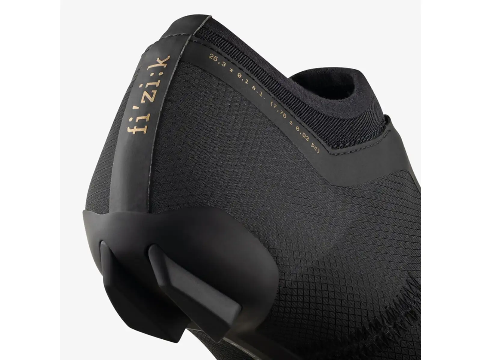 Fizik Vento Vega Carbon cestné tretierky Coal Black/Black