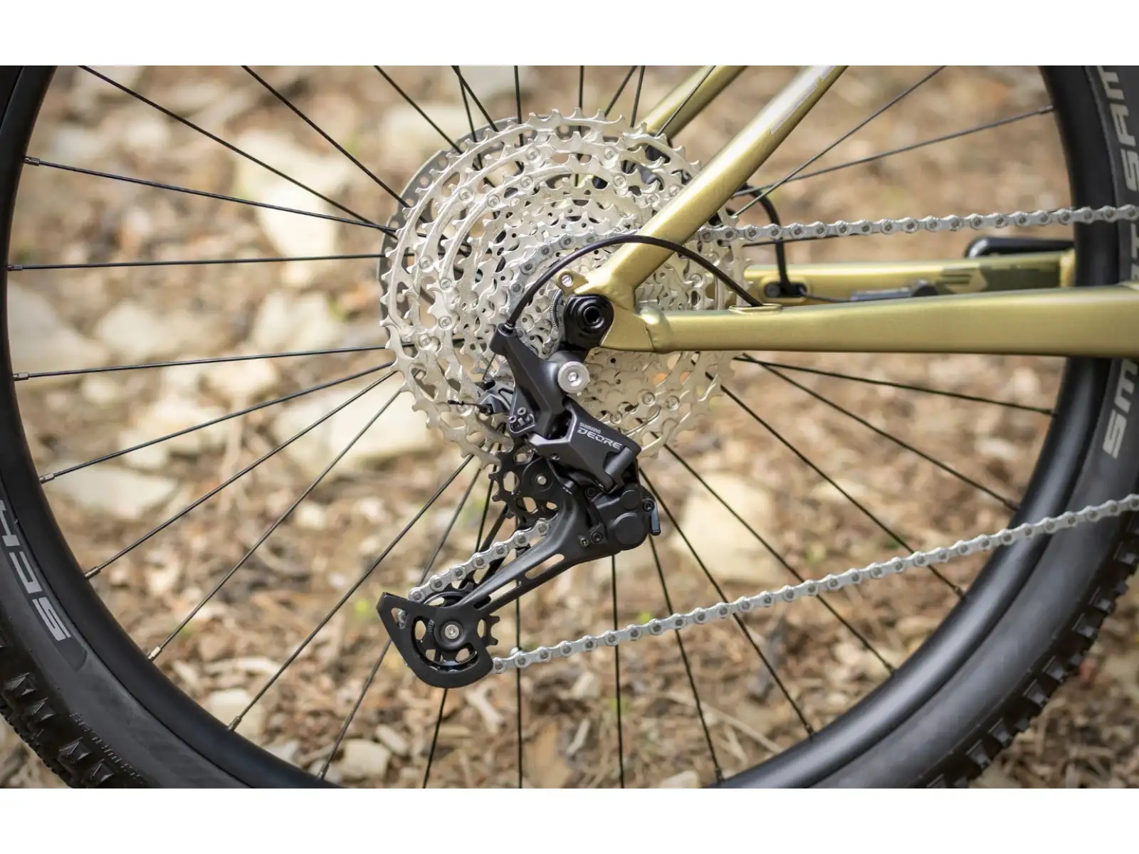 Superior eXP 8089 horský elektrobicykel Matte Olive Metallic/Chrome Silver