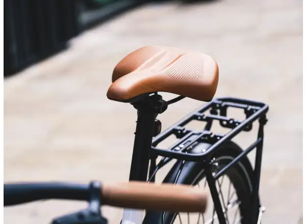 Momentum Voya E+3 mestský elektrobicykel Lunar