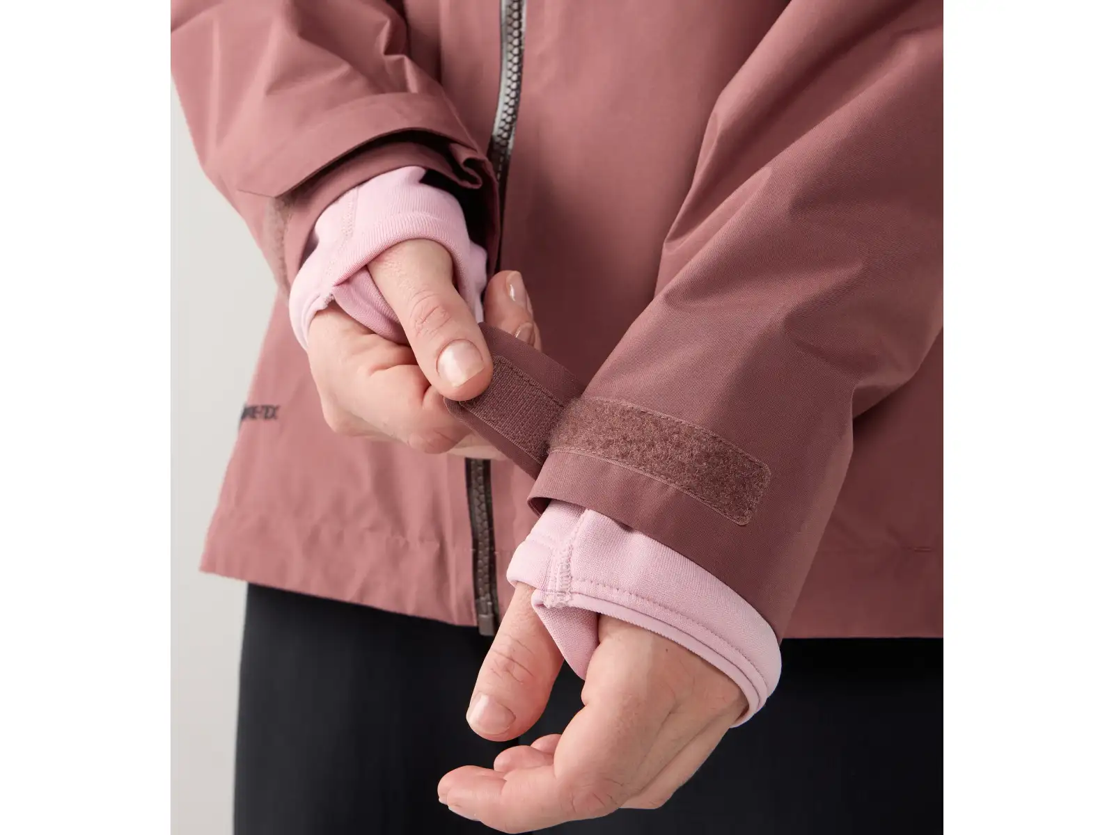 Haglöfs Alert GTX dámska bunda Misty Mauve