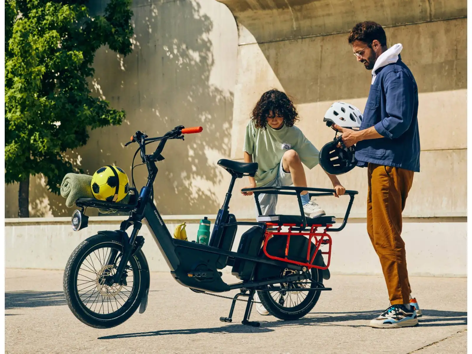 Cannondale Cargowagen NEO 2 mestský elektrobicykel SIVÁ