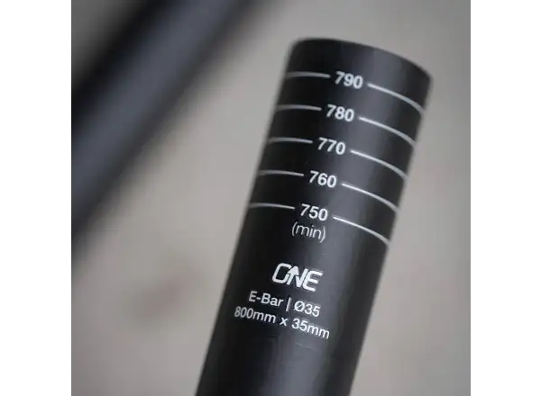 OneUP E-bar Carbon 35/800 mm riadidlá čierna