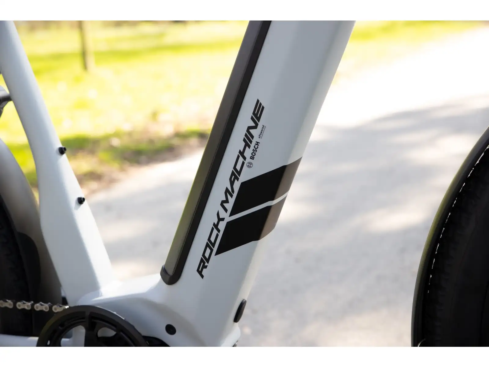 Rock Machine eRokk B70T nízkonástupový elektrobicykel Matte Limerock Grey