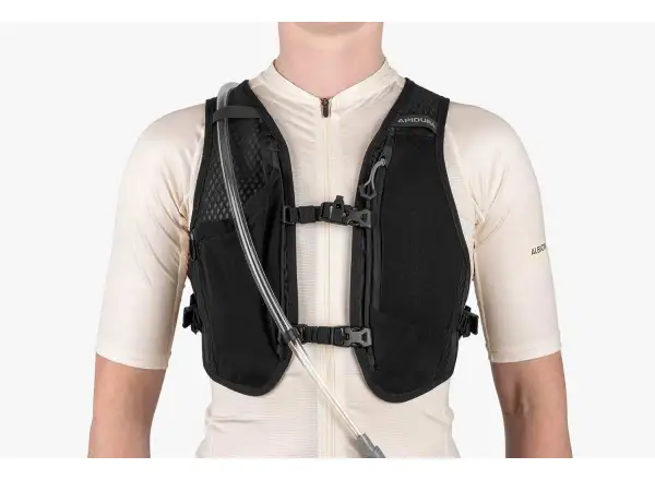 Apidura Racing Hydration cyklistická vesta 2 l čierna