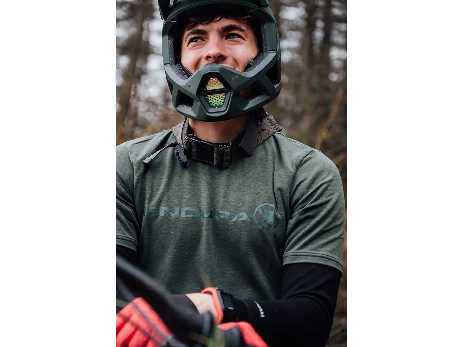 Prilba Endura MT500 FullFace čierna