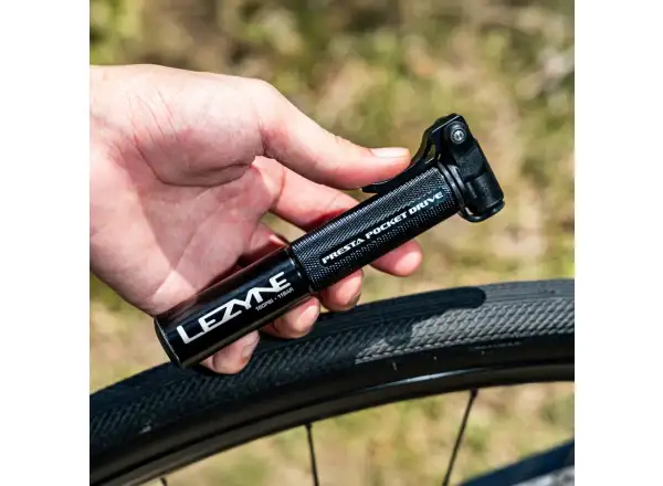 Lezyne Presta Pocket Drive pumpa Black/Gold
