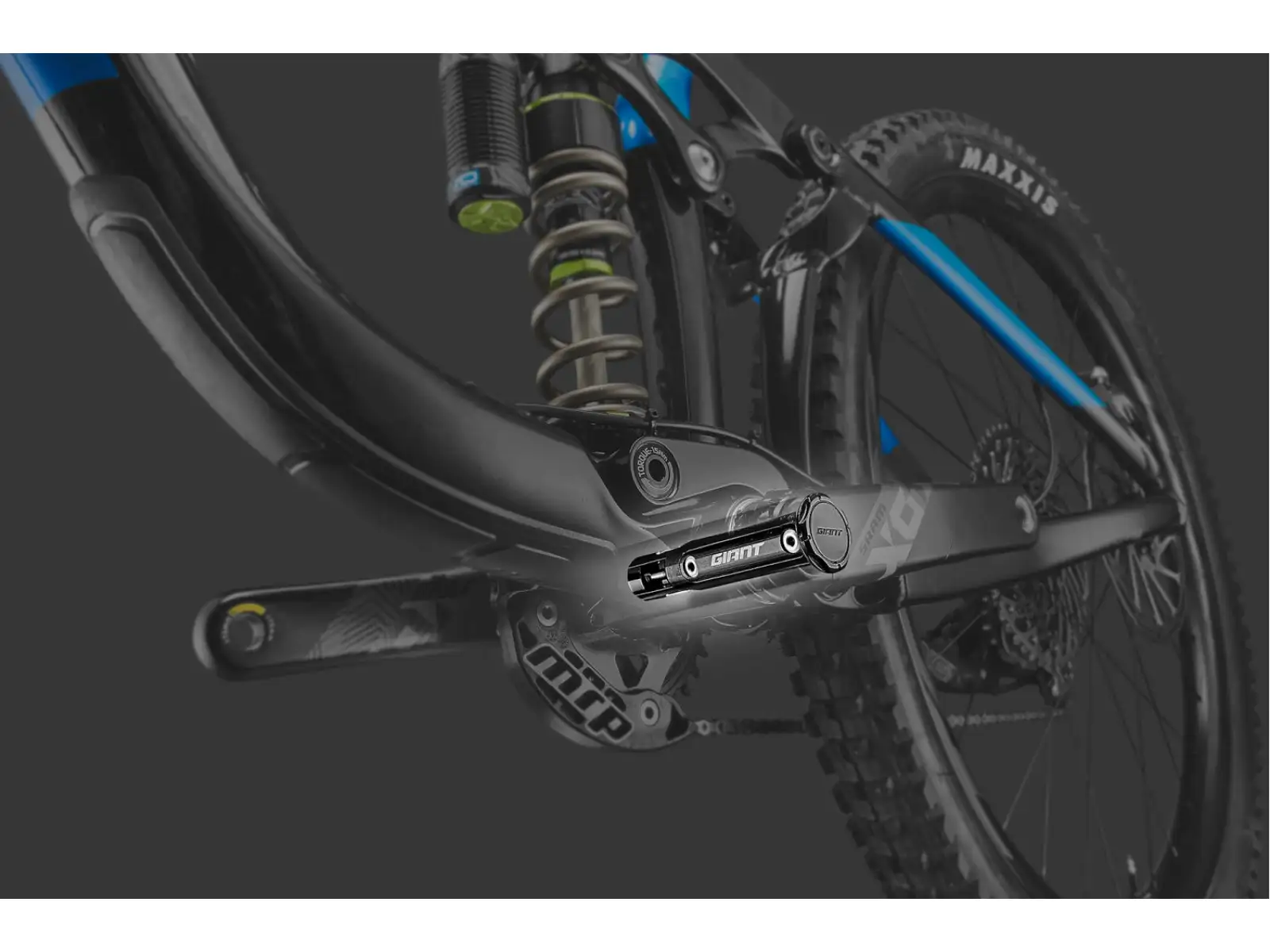Giant Clutch Crank Core Storage multikľúč
