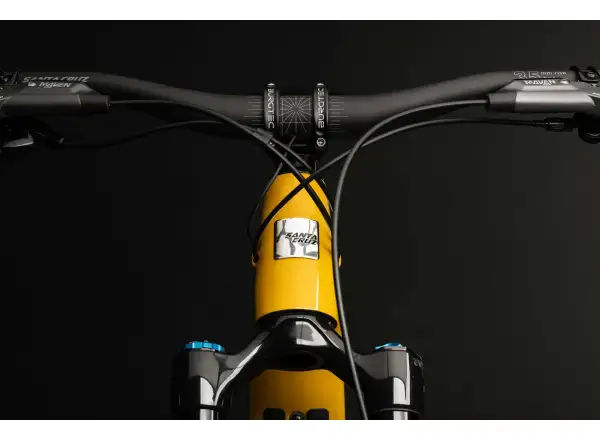 Santa Cruz Heckler SL 1 C Stout celoodpružený elektrobicykel Gloss Mustard Yellow