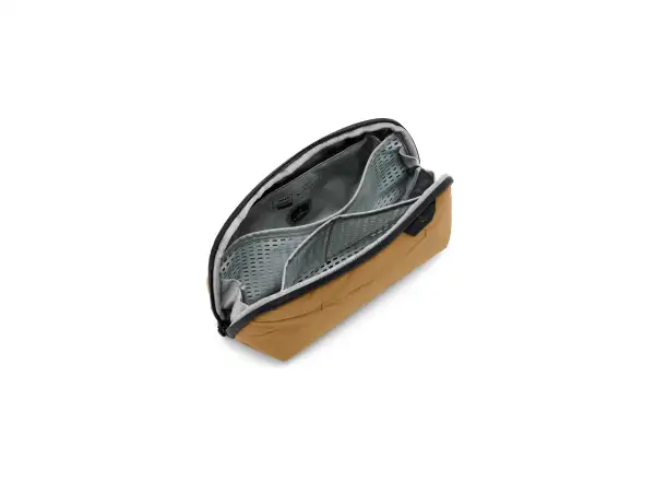 Peak Design Wash Pouch Small taška Coyote
Peak Design Wash Pouch Small taška Coyote