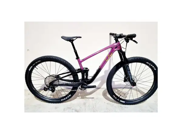 Liv Pique Advanced 29 3 Mulberry Glitter horský bicykel