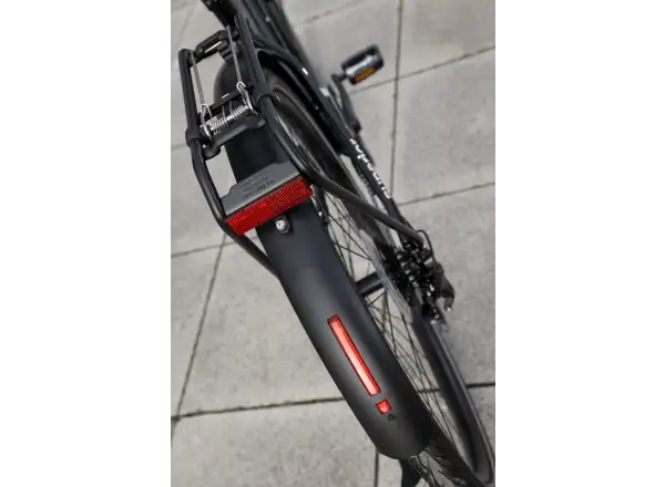 Superior Blox 6.7 T mestský bicykel Gloss Metallic Black