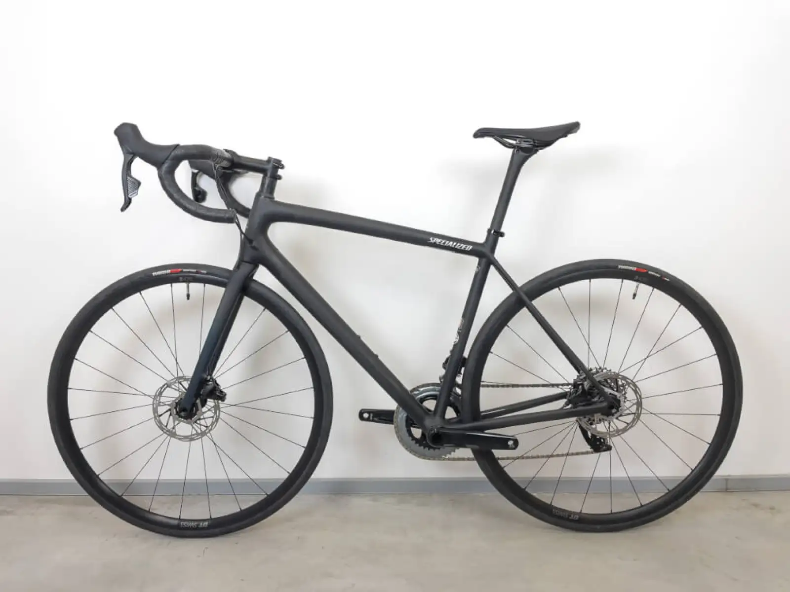 Specialized Aethos Comp Rival eTap AXS Satin Carbon cestný bicykel