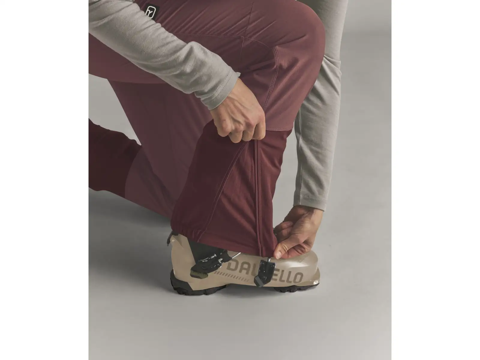 Ortovox Venet Softshell Stretch Pants dámske softshellové nohavice Chestnut