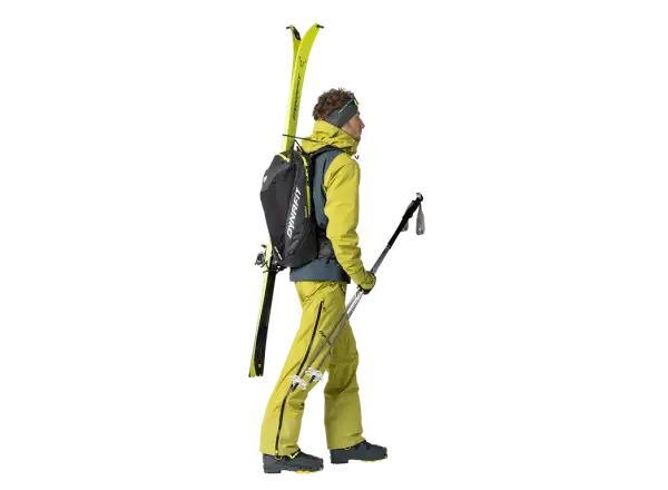 Dynafit Blacklight skialpinistický batoh 24 l Black Out
