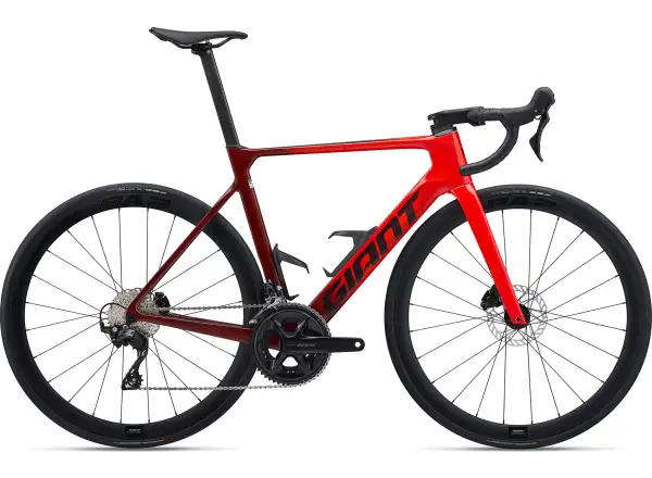 Cestný bicykel Giant Propel Advanced 2 čisto červený