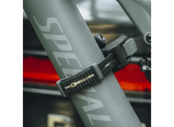 Thule Epos nosič na ťažné zariadenie pre 3 bicykle