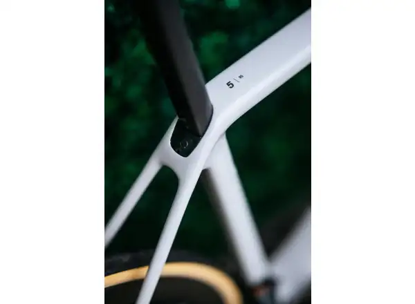 Cervélo R5 Ultegra Di2 cestný bicykel Permafrost