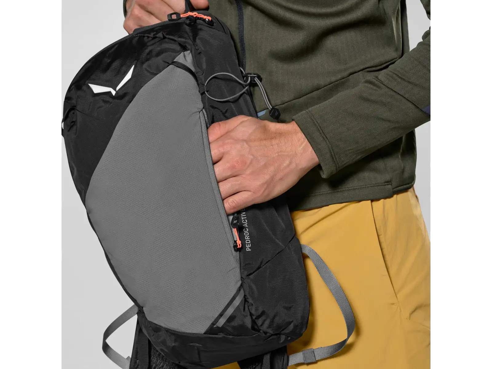 Salewa Pedroc Active batoh 16 l Black Out