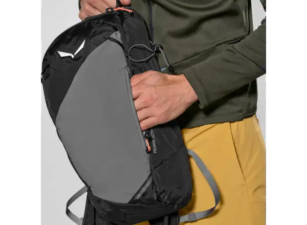 Salewa Pedroc Active batoh 16 l Black Out