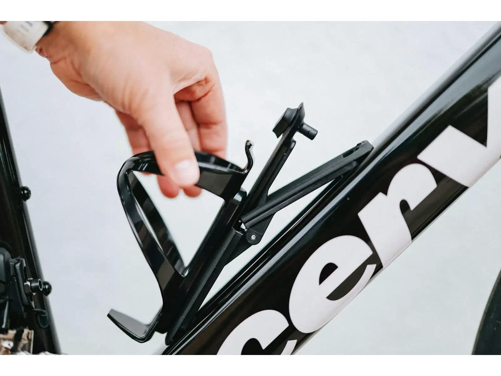 Cervélo Caledonia 5 Rival AXS cestný bicykel Five Black