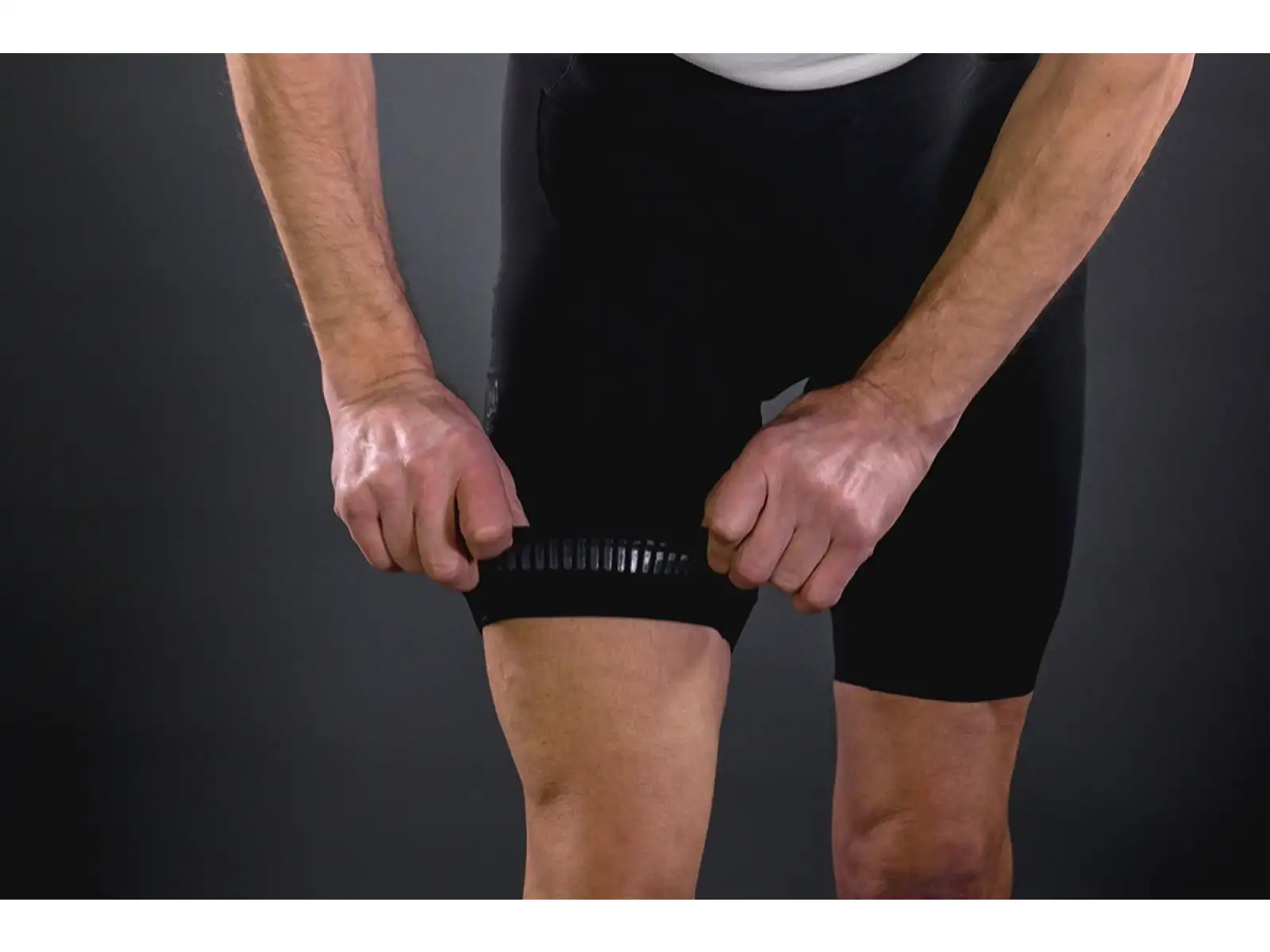 Endura Pro SL nohavice s traky a vložkou N5 black