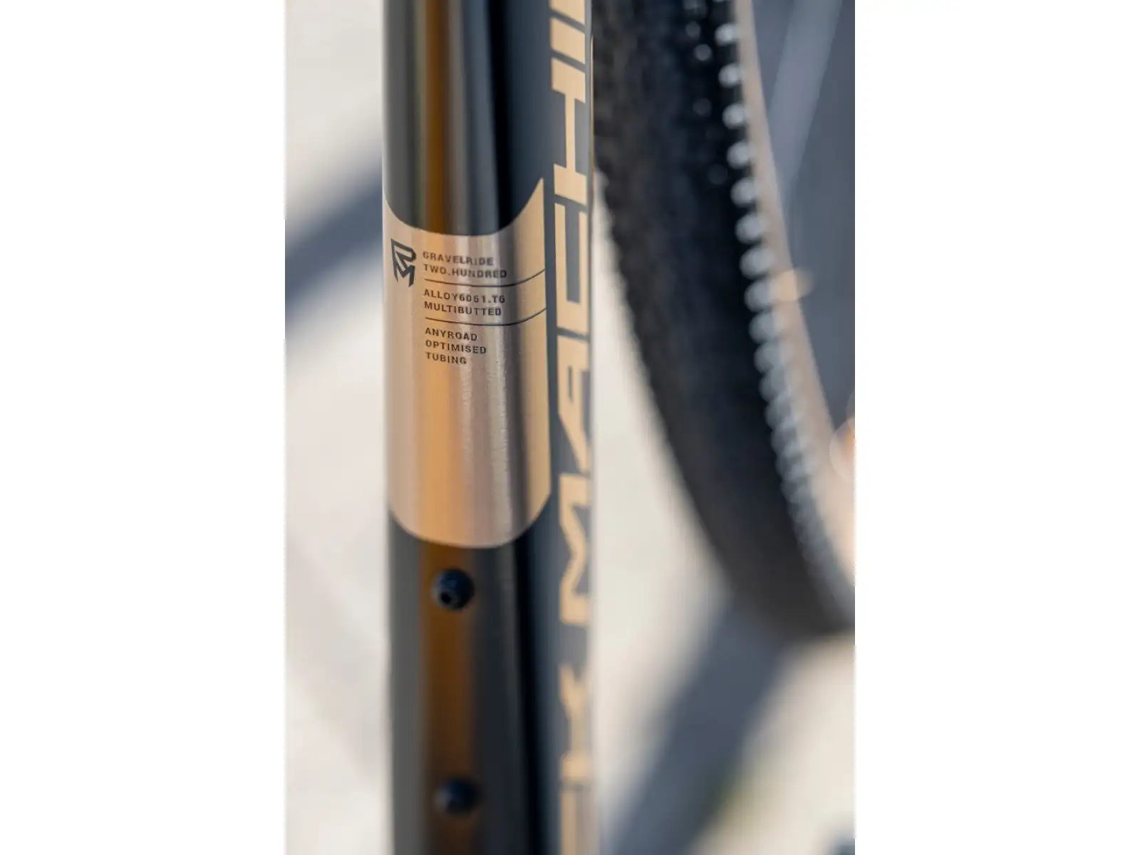 Rock Machine Gravelride 200 gravel kolo Gloss Black/Sand