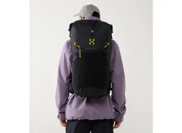 Haglöfs Magma Rolltop 40 WR Batoh 40 l True Black