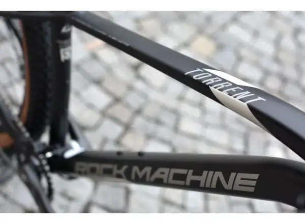 Rock Machine Torrent 90-29 Matte Black/Grey/Silver horské kolo