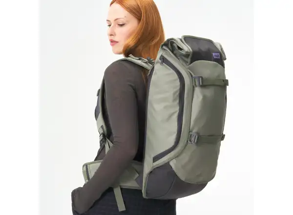 Aevor Travel Pack Proof cestovný batoh 45 l Violett Sage