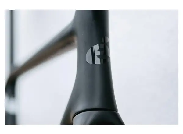 Cervélo R5 Red AXS cestný bicykel Five Black