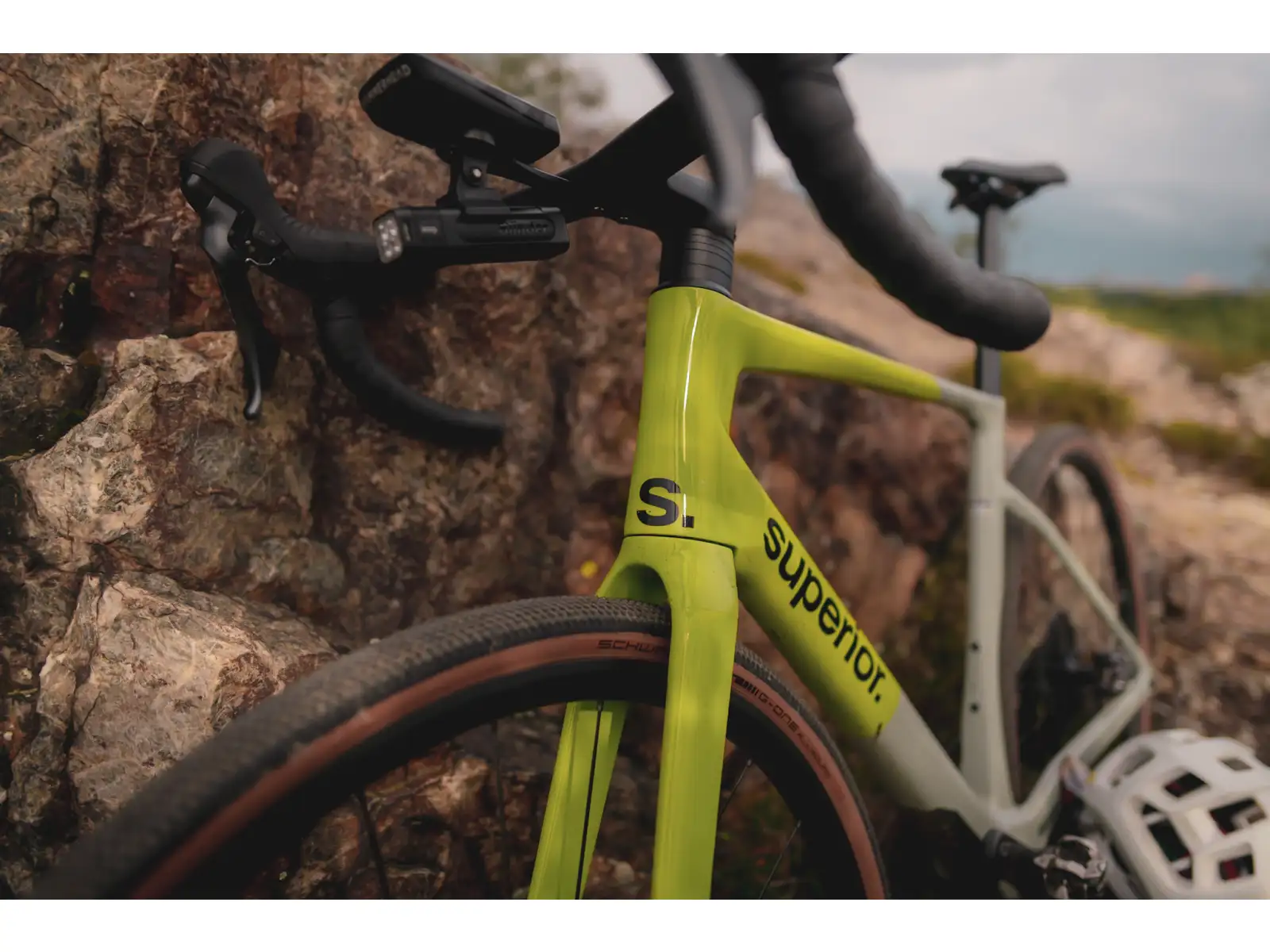 Superior XR 9.7 GR Gloss gravel bicykel Grey/Racing Yellow