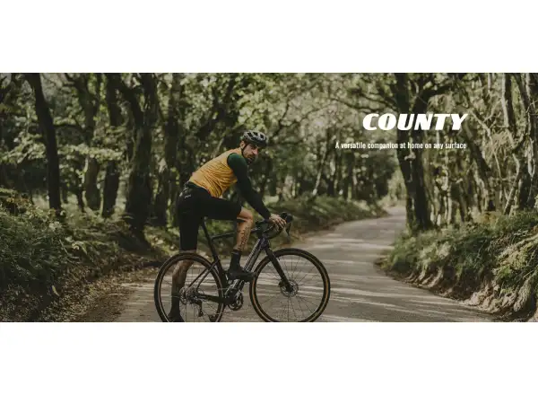 Goodyear County Ultimate Tubeless Complete 40-622 gravel plášť Kevlar Black