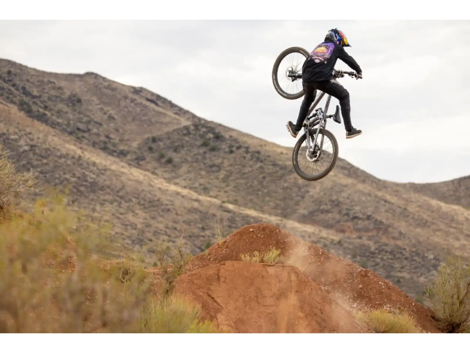 Troy Lee Designs x Red Bull Rampage Valley of Gods pánske tričko krátky rukáv Black
