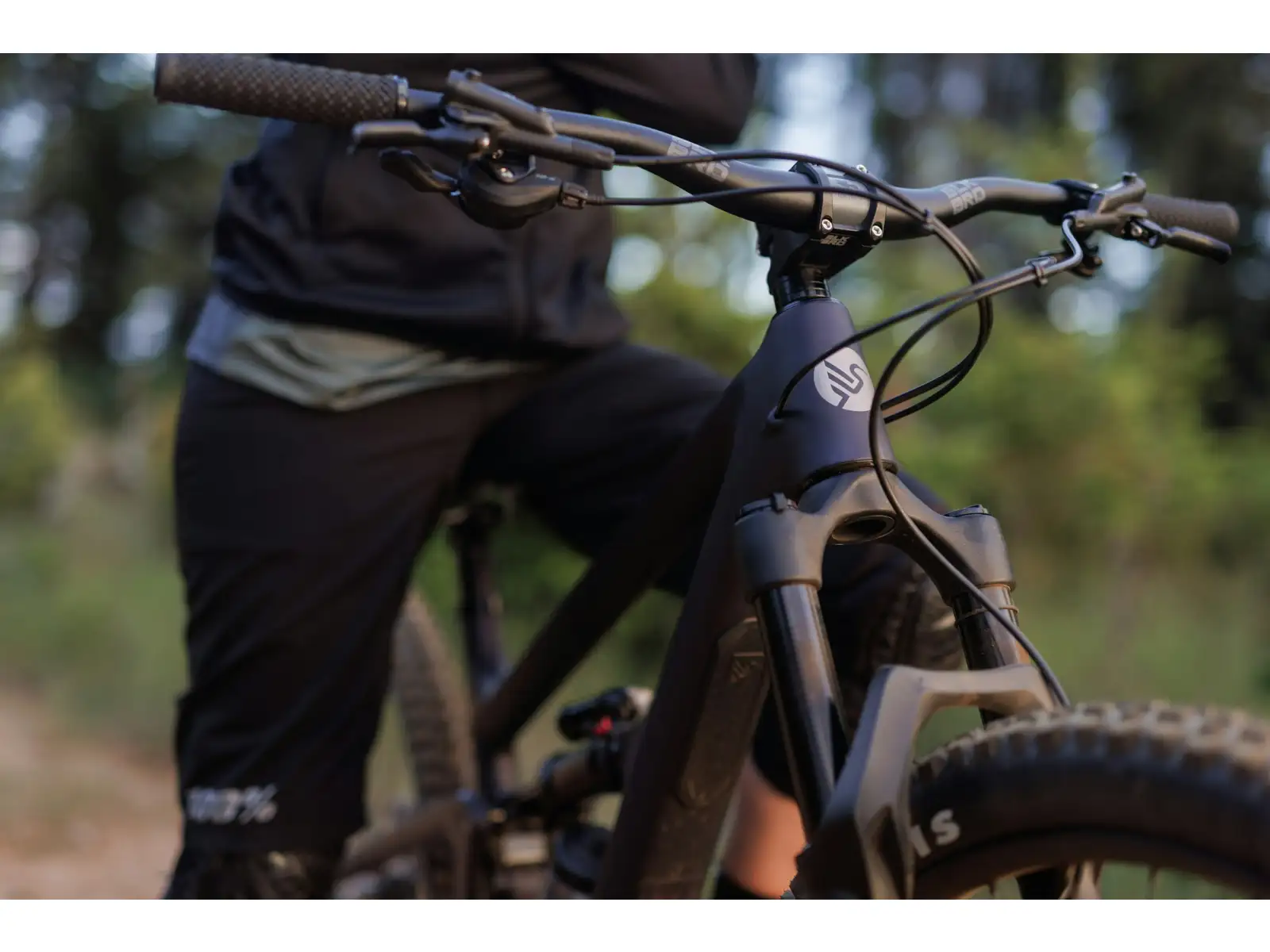 Ibis Ripmo V3 Deore XT horský bicykel Heckleberry Purple