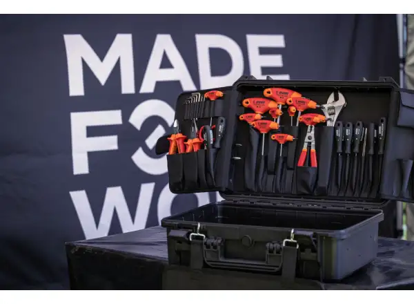 Unior Pro Kit sada náradia